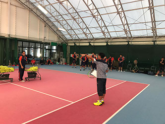 テニススクール社員コーチ研修